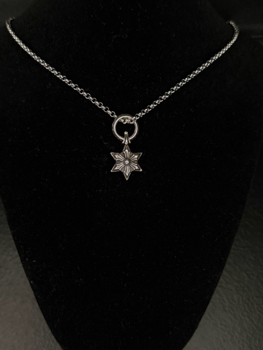 Chrome Hearts Floral Star / Ninja Star Unisex Necklace